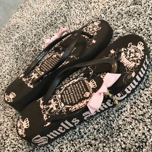 Juicy Couture Sandals